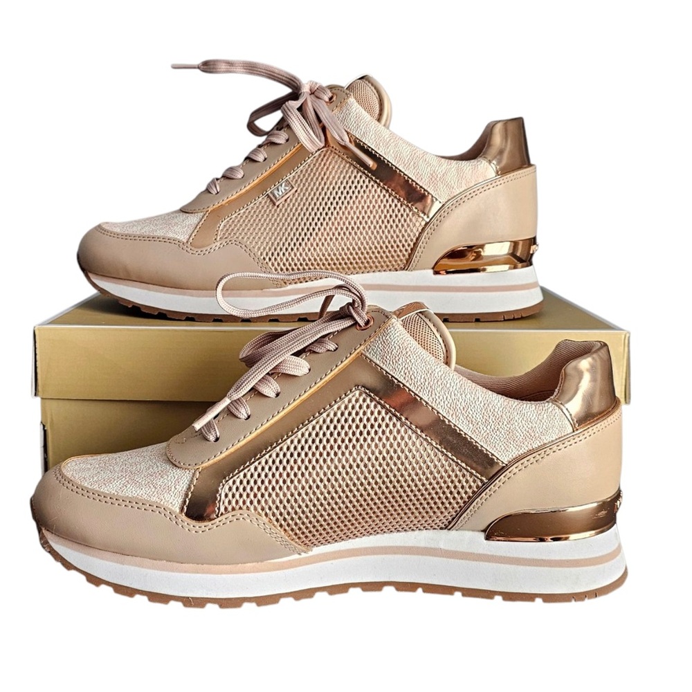 Michael Kors Stylish Women's Sneakers Sz 9.5M - Picture 2 of 12